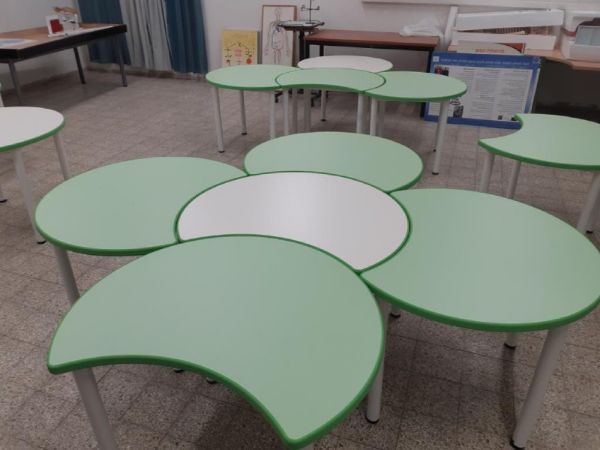 שולחן תלמיד בית ספר דגם פרח